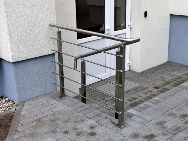 Metal outdoor railings