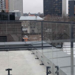 Daugiabučių turėklai